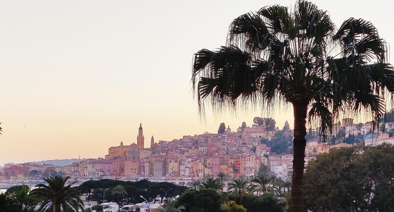 Menton Bord De Mer Studio Calme Avec Balcon, Ascenseur, Climatisation, Ideal Location Quiet Near Sea, Balcony, Elevator, Ac ภายนอก รูปภาพ